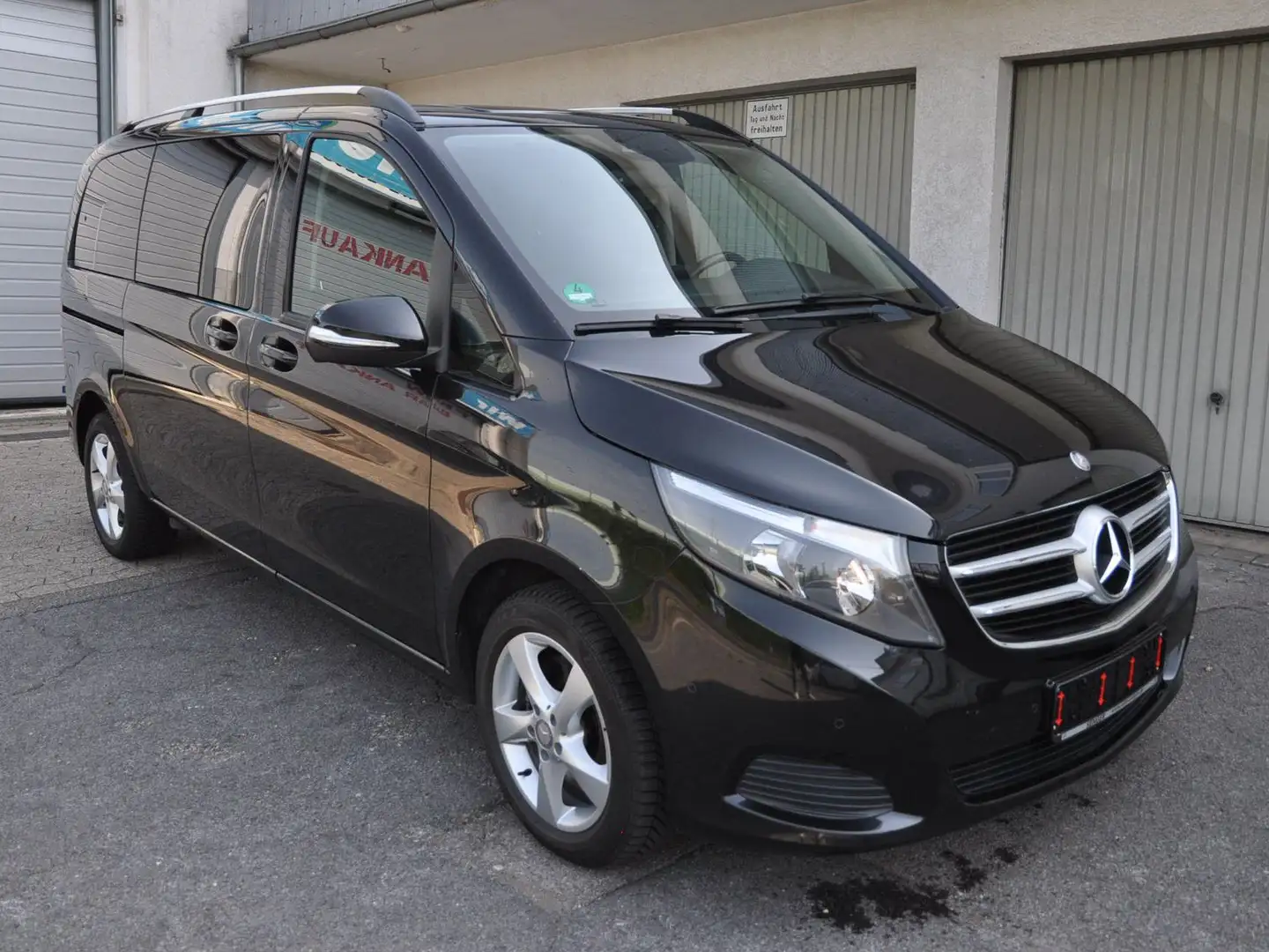 Mercedes-Benz V 220 d kompakt 7G-TRONIC Edition*AHK-Kamera-Standheizun Schwarz - 1