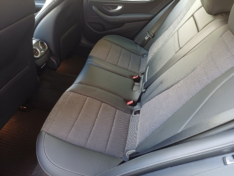 Mercedes-Benz E 200 T Avantgarde 4Matic AHK*LED*NAVI*KAMERA*SHZ*PTS* — photo 4