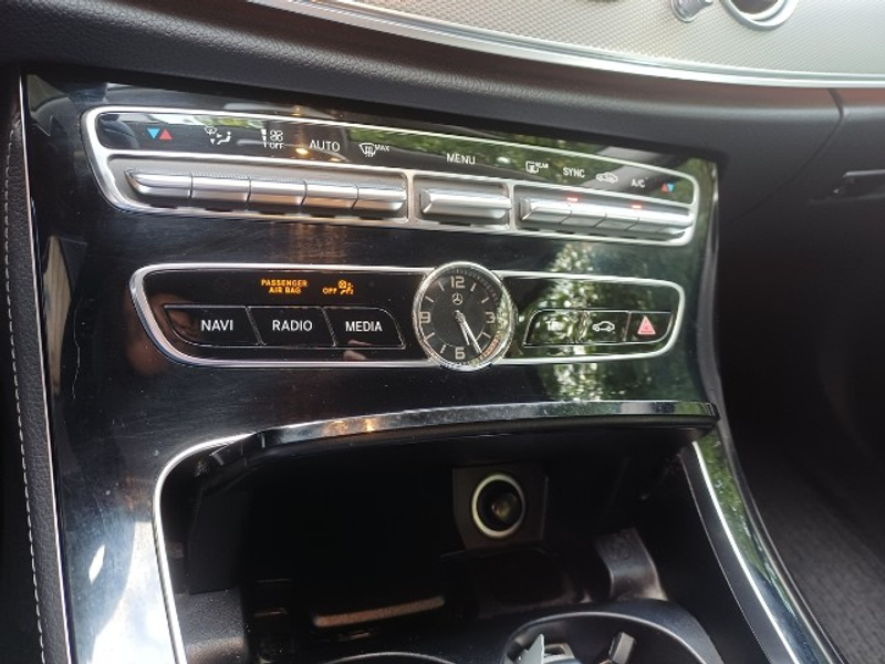 Mercedes-Benz E 200 T Avantgarde 4Matic AHK*LED*NAVI*KAMERA*SHZ*PTS* — photo 13