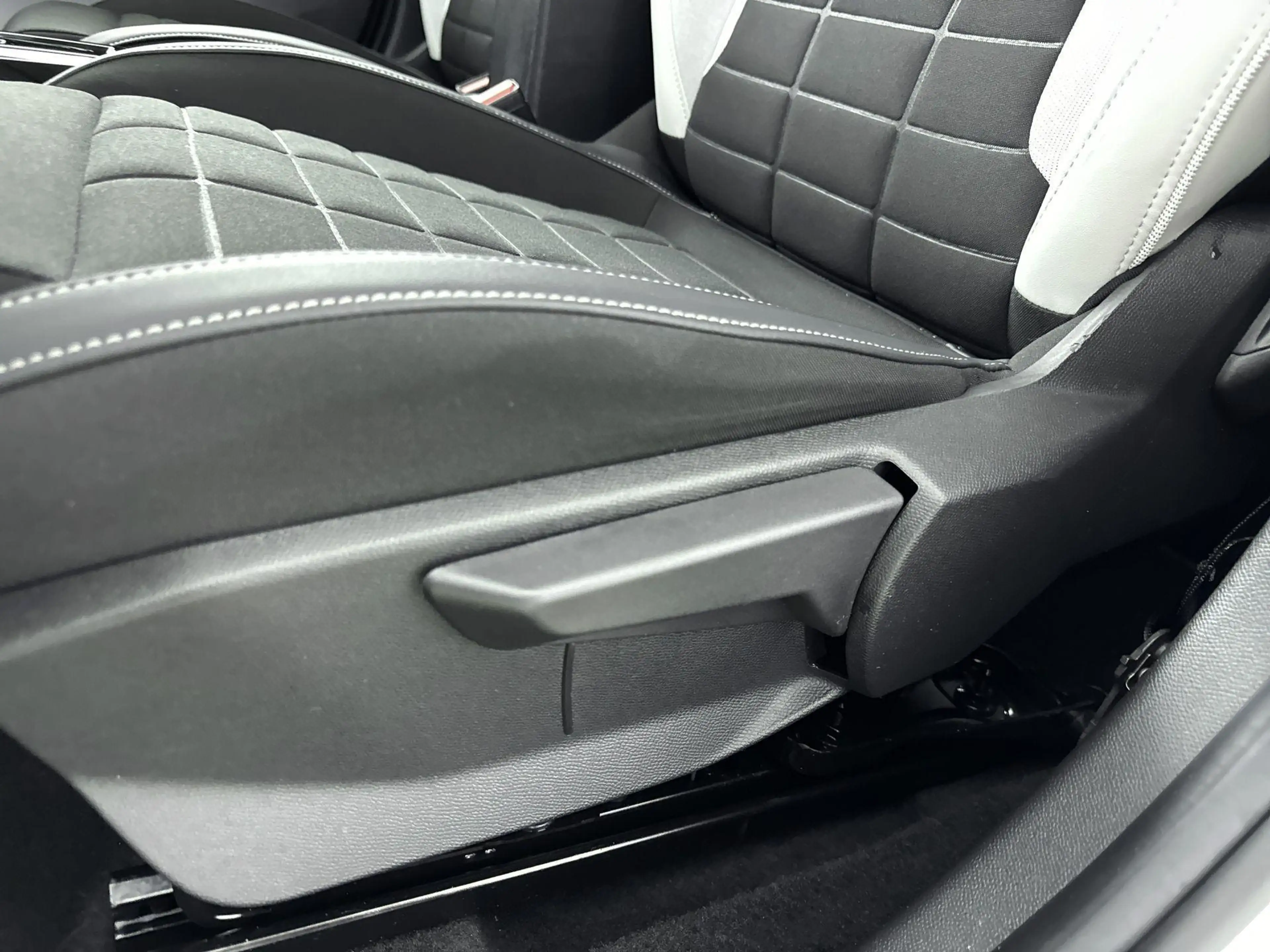 Citroen E-C3 Max 113pk 44 kWh — photo 5