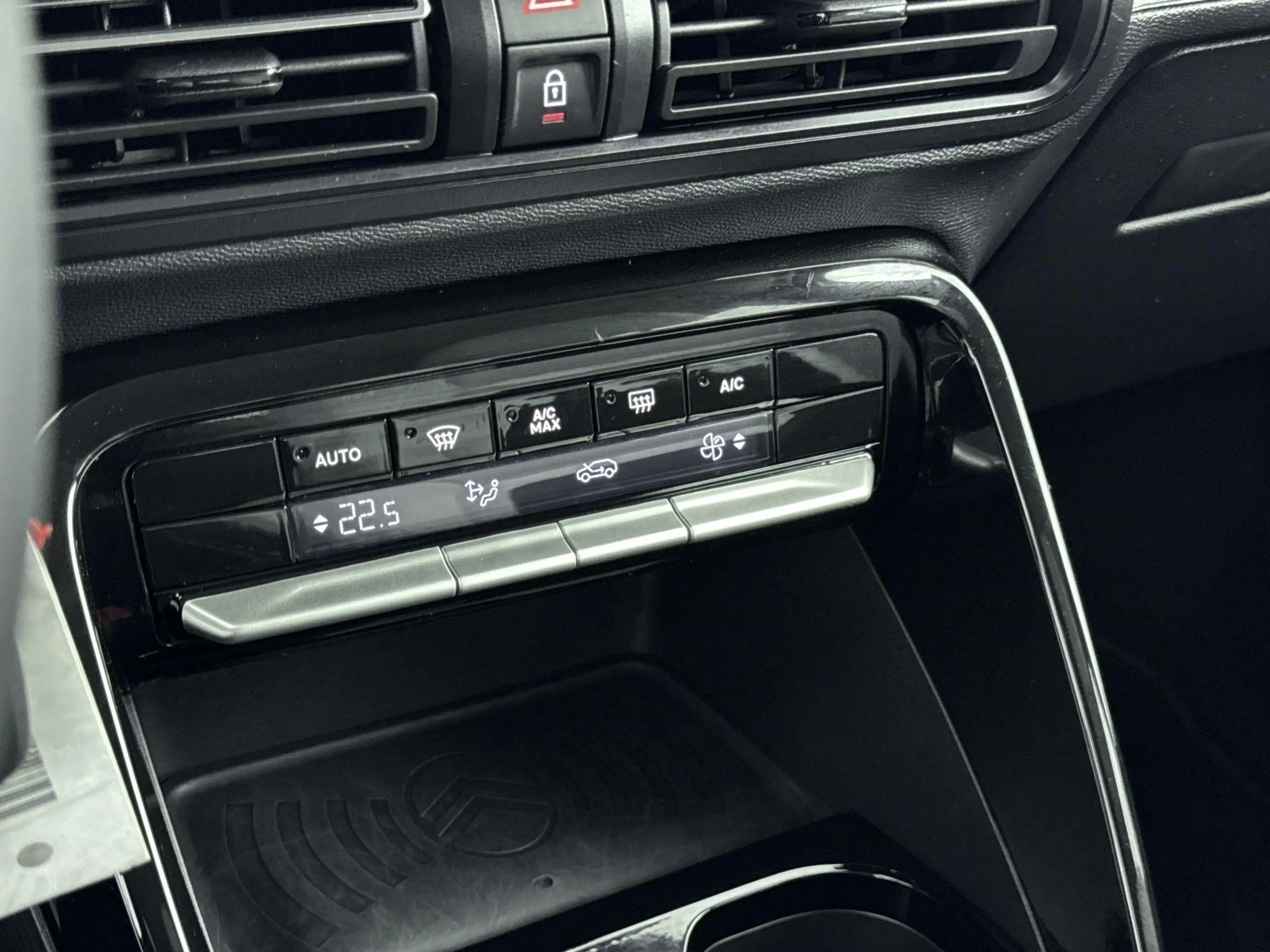 Citroen E-C3 Max 113pk 44 kWh — photo 9