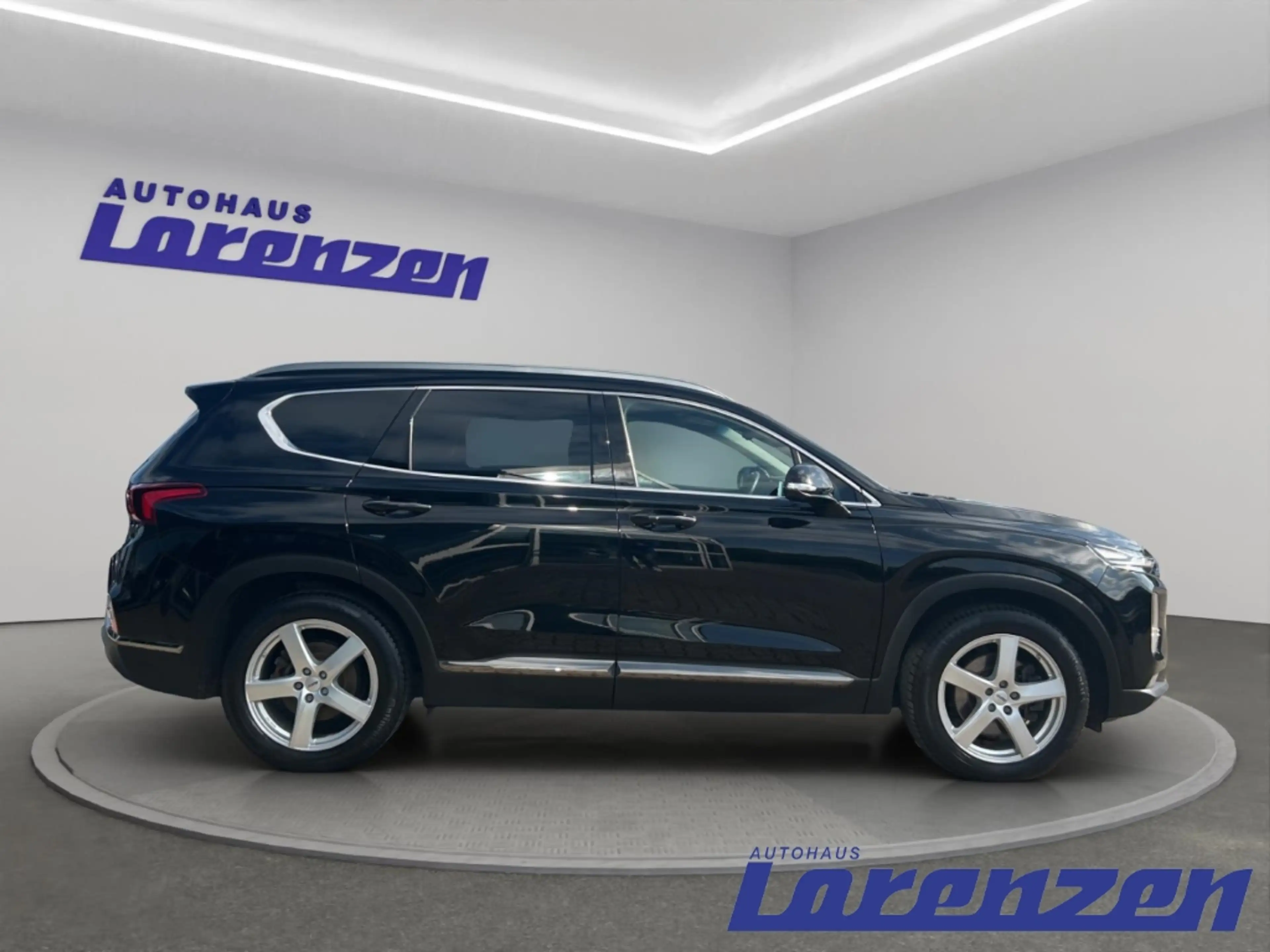 Hyundai SANTA FE Premium 2.2 CRDi 4WD 8AT Navi Soundsystem Klimasit — photo 4