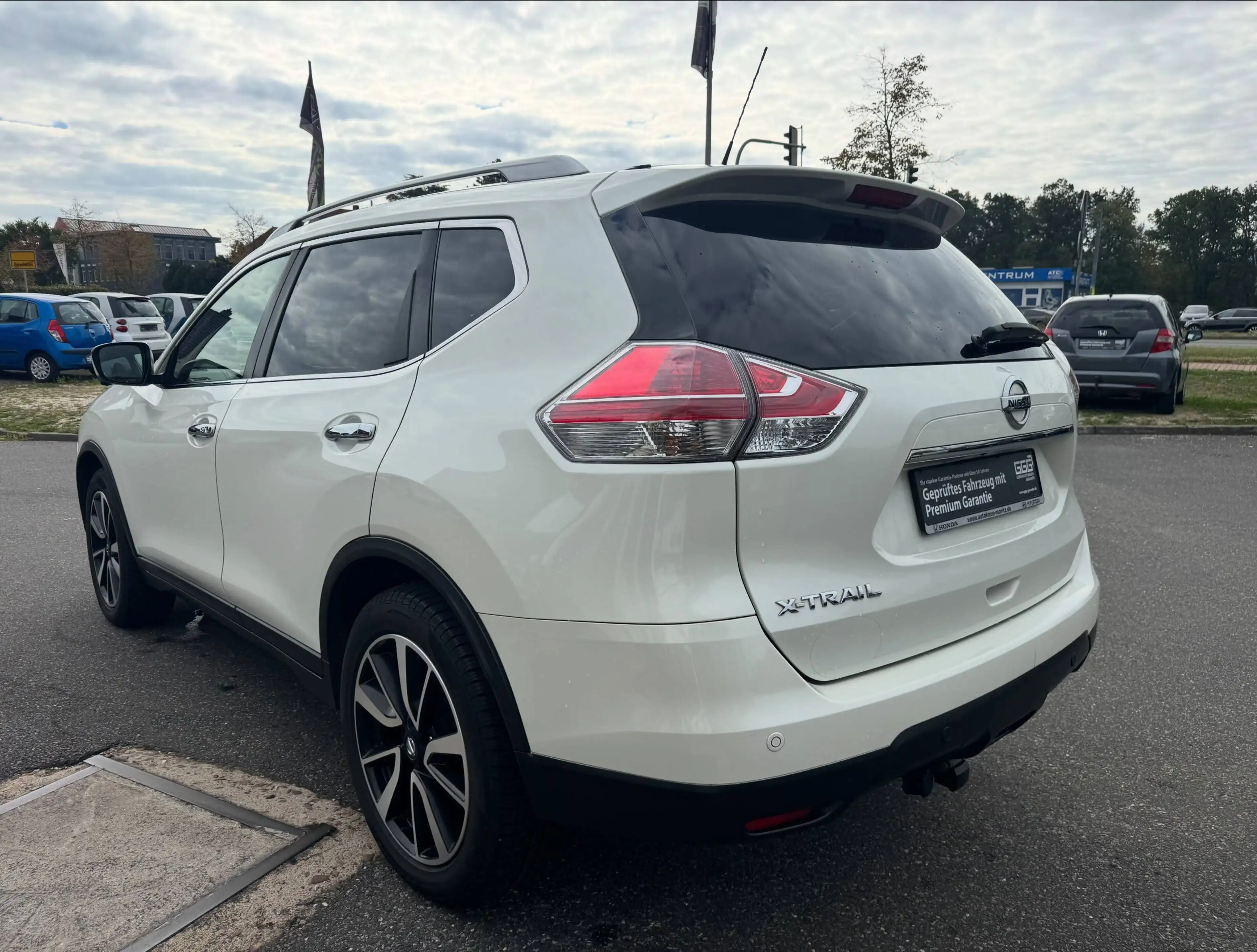 Nissan X-Trail Tekna 4x4 — photo 5
