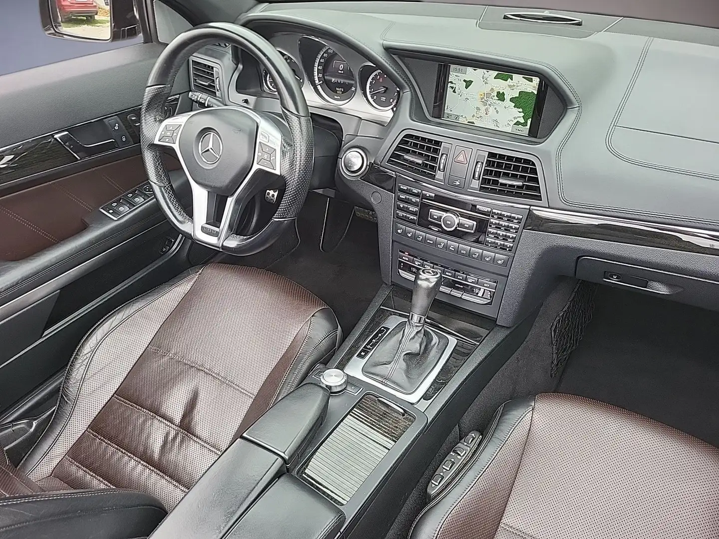 Mercedes-Benz E 500 Cabrio*Avantgarde*AMG Line*408PS Schwarz - 2