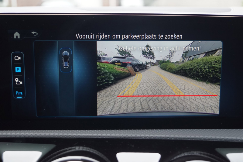 Mercedes-Benz CLA 180 Shooting Brake Business Solution AMG Autom Panodak — photo 48