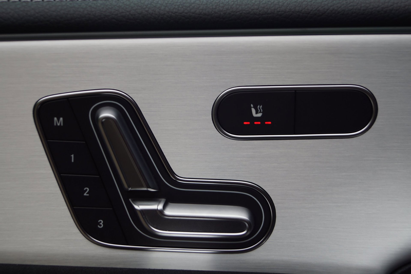 Mercedes-Benz CLA 180 Shooting Brake Business Solution AMG Autom Panodak — photo 28