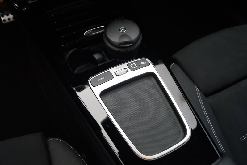 Mercedes-Benz CLA 180 Shooting Brake Business Solution AMG Autom Panodak — photo 18