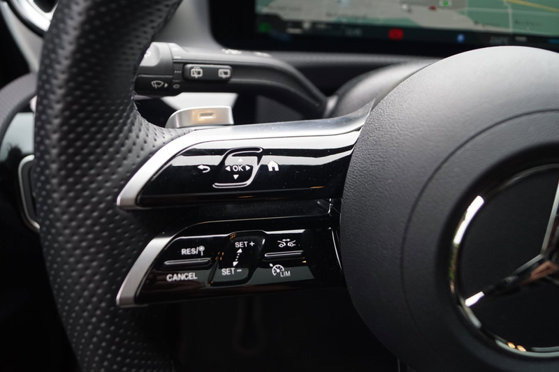 Mercedes-Benz CLA 180 Shooting Brake Business Solution AMG Autom Panodak — photo 20