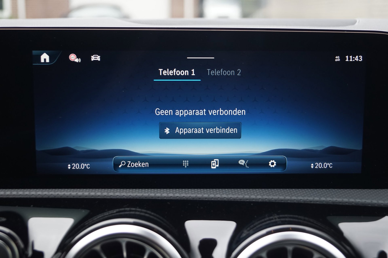 Mercedes-Benz CLA 180 Shooting Brake Business Solution AMG Autom Panodak — photo 14
