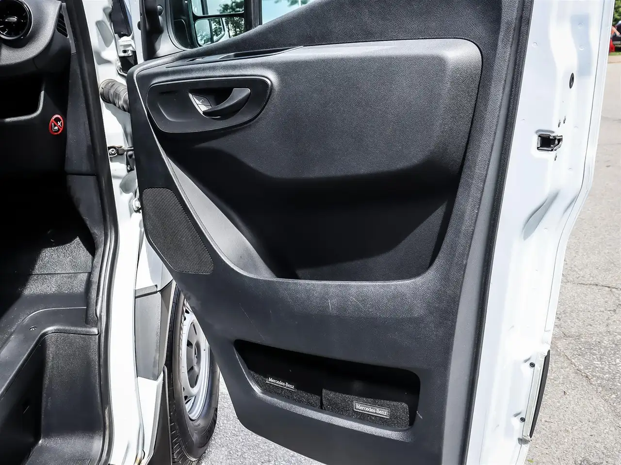 Mercedes-Benz Sprinter снимка Mercedes-Benz Sprinter
