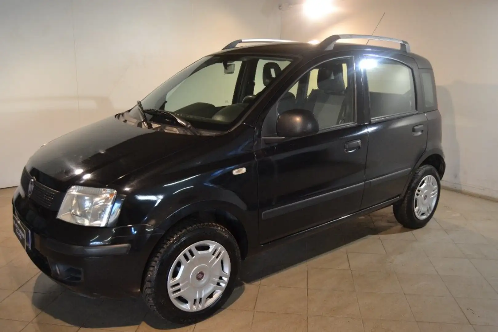 Fiat Panda 1.4 Natural Power Classic Zwart - 1