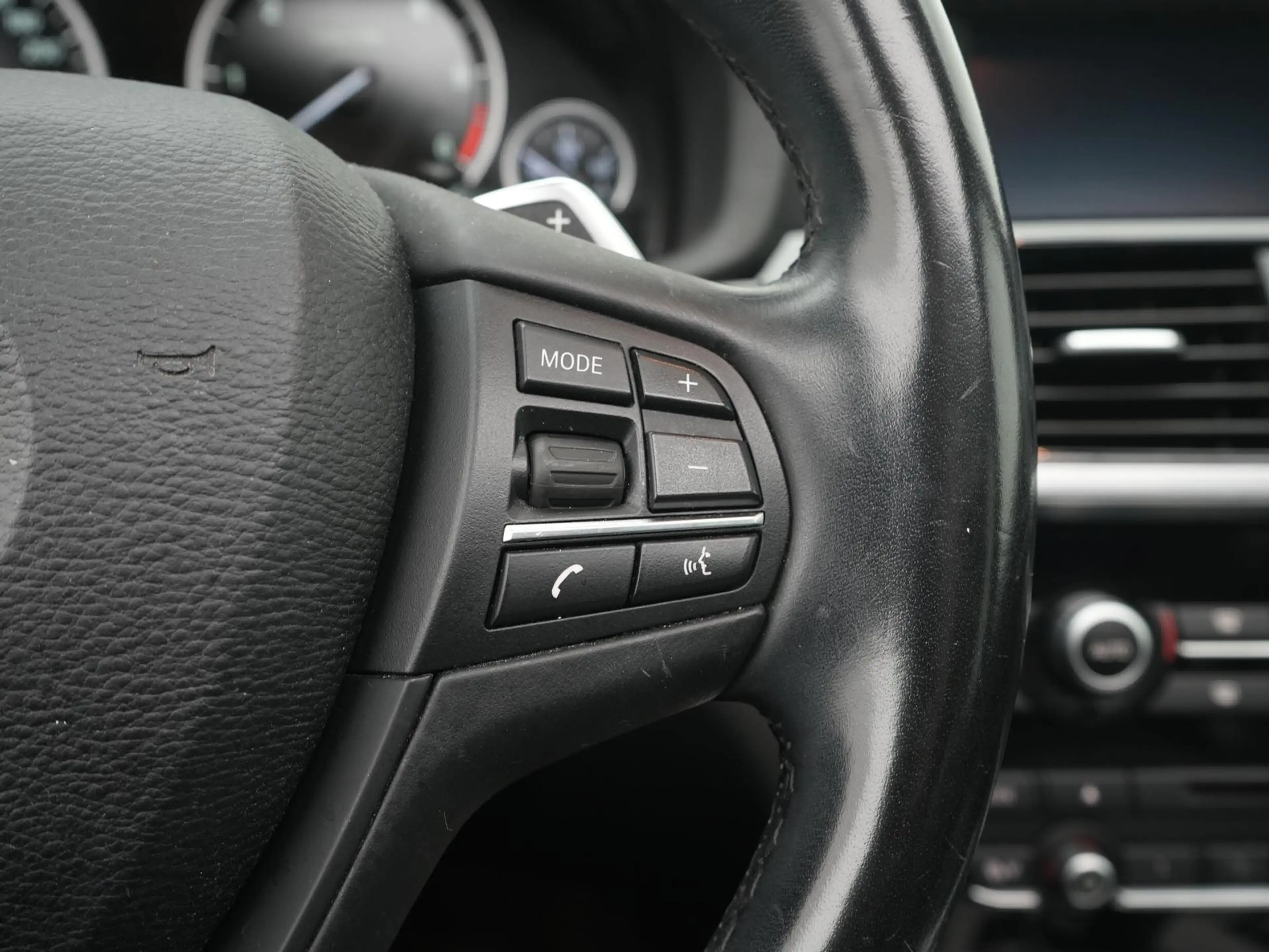 BMW X3 xDrive 20d M-Sport,BI-XENON,AHK,HUD,ACC,MEMO — photo 12