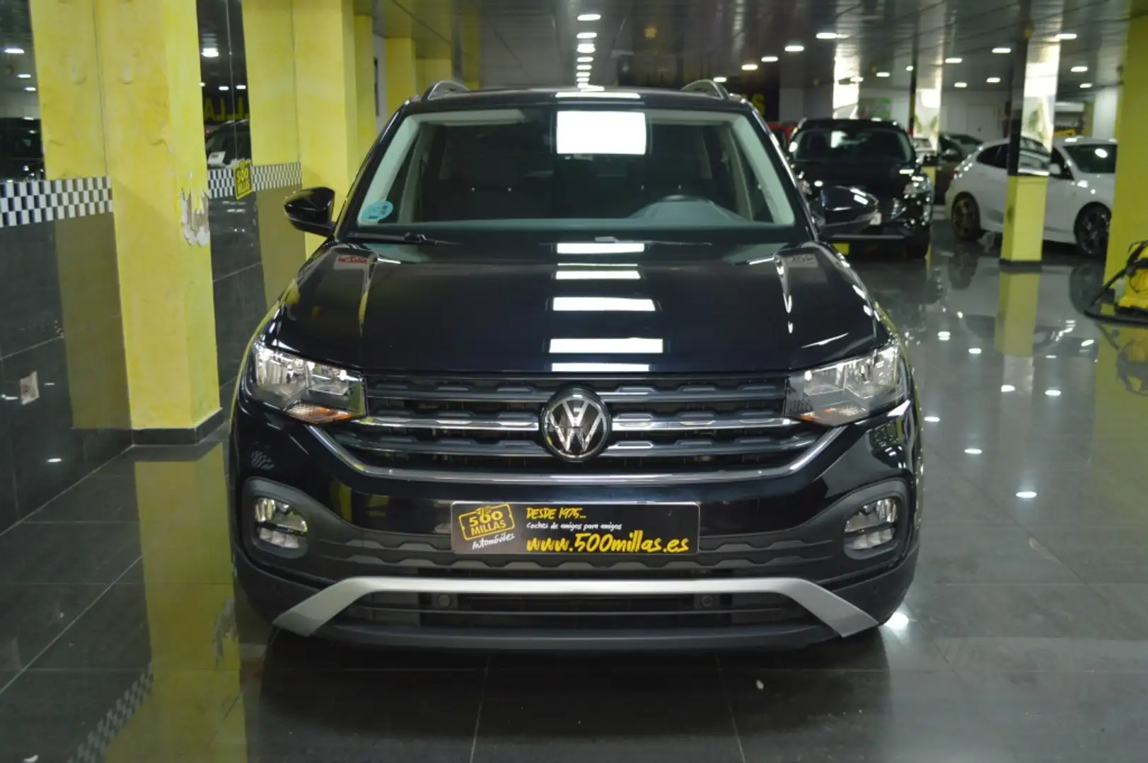 Volkswagen T-Cross 1.0 TSI Advance DSG7 81kW Negro - 2