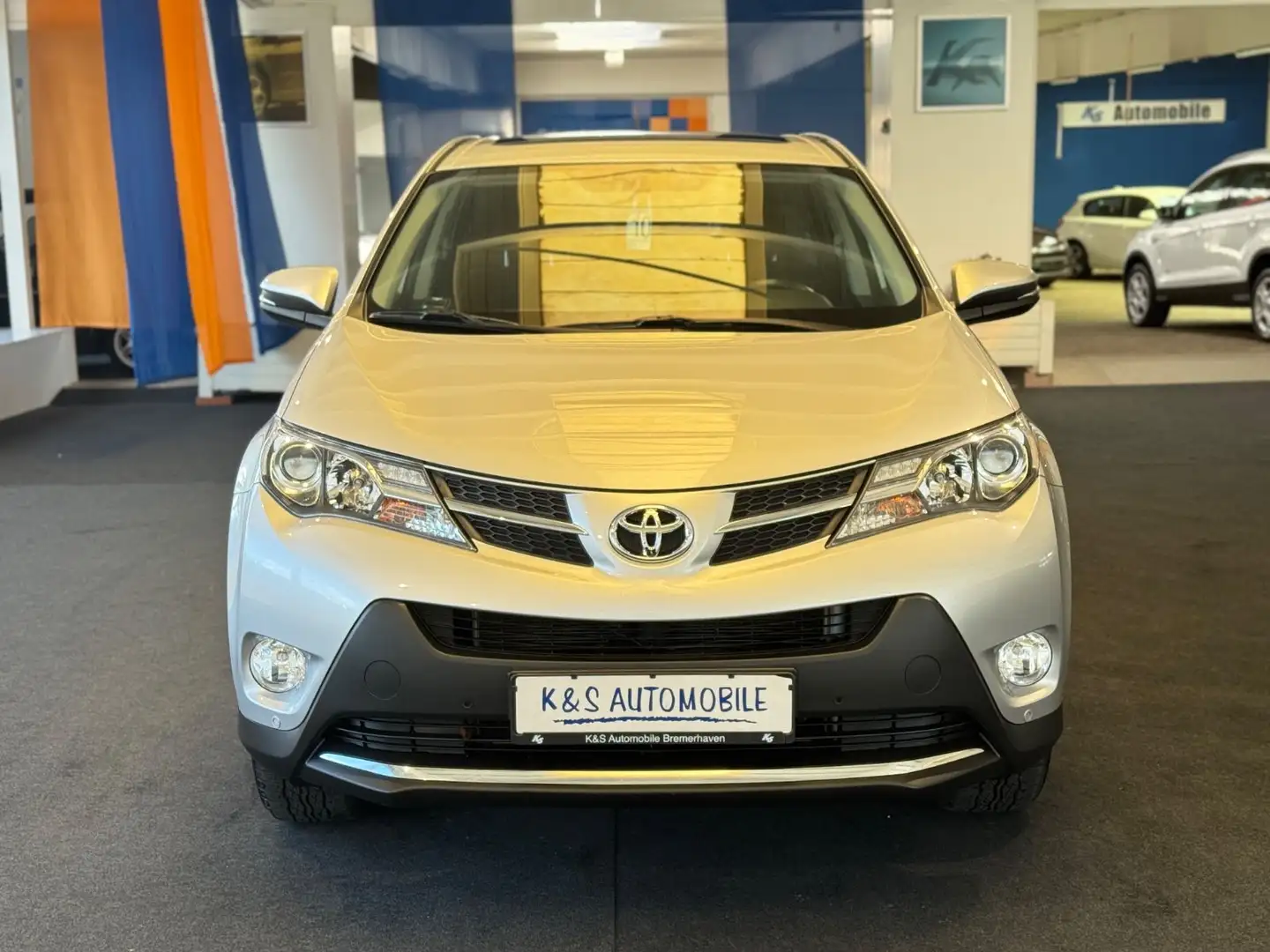 Toyota RAV 4 Edition AWD*AUTOM*SCHIEBED.*NAVI*KAMERA* Silber - 2