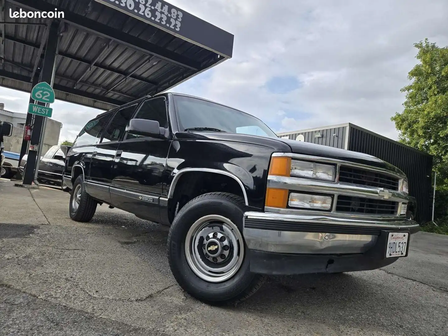 Chevrolet Suburban 7.4 V8 454ci 8 places Noir - 2