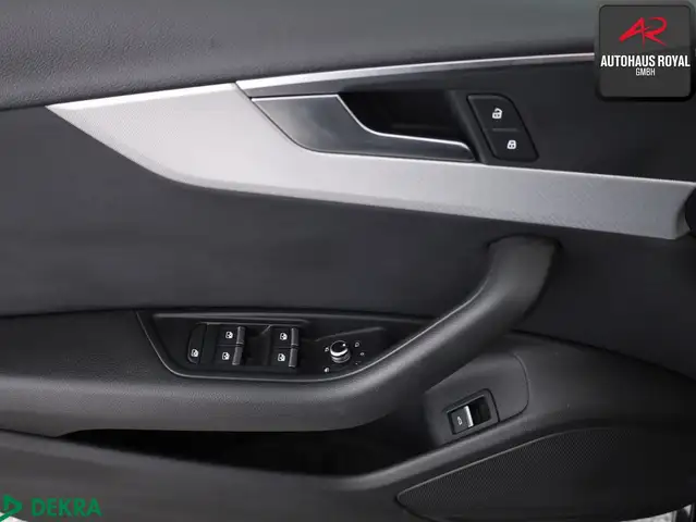 Audi A4 view 22