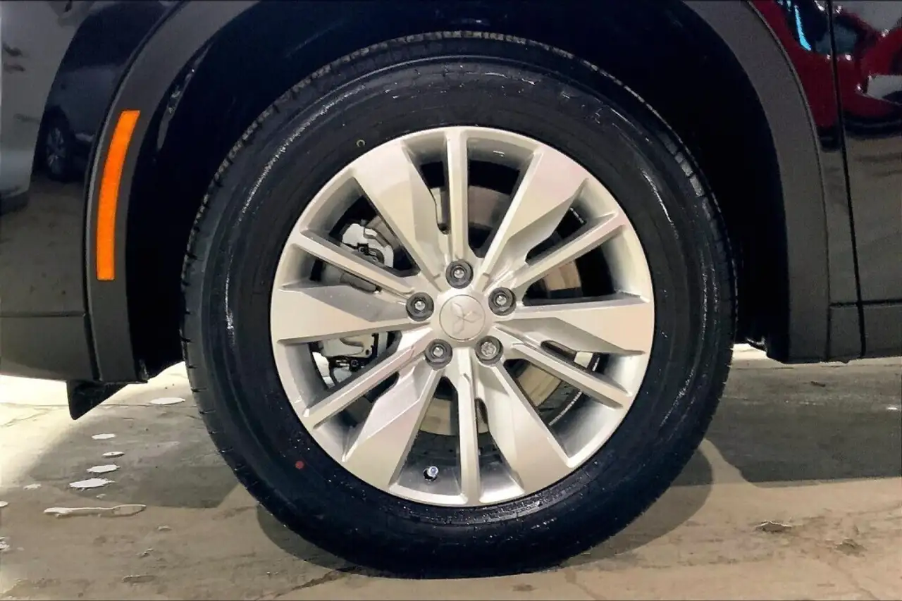 Mitsubishi Outlander снимка Mitsubishi Outlander