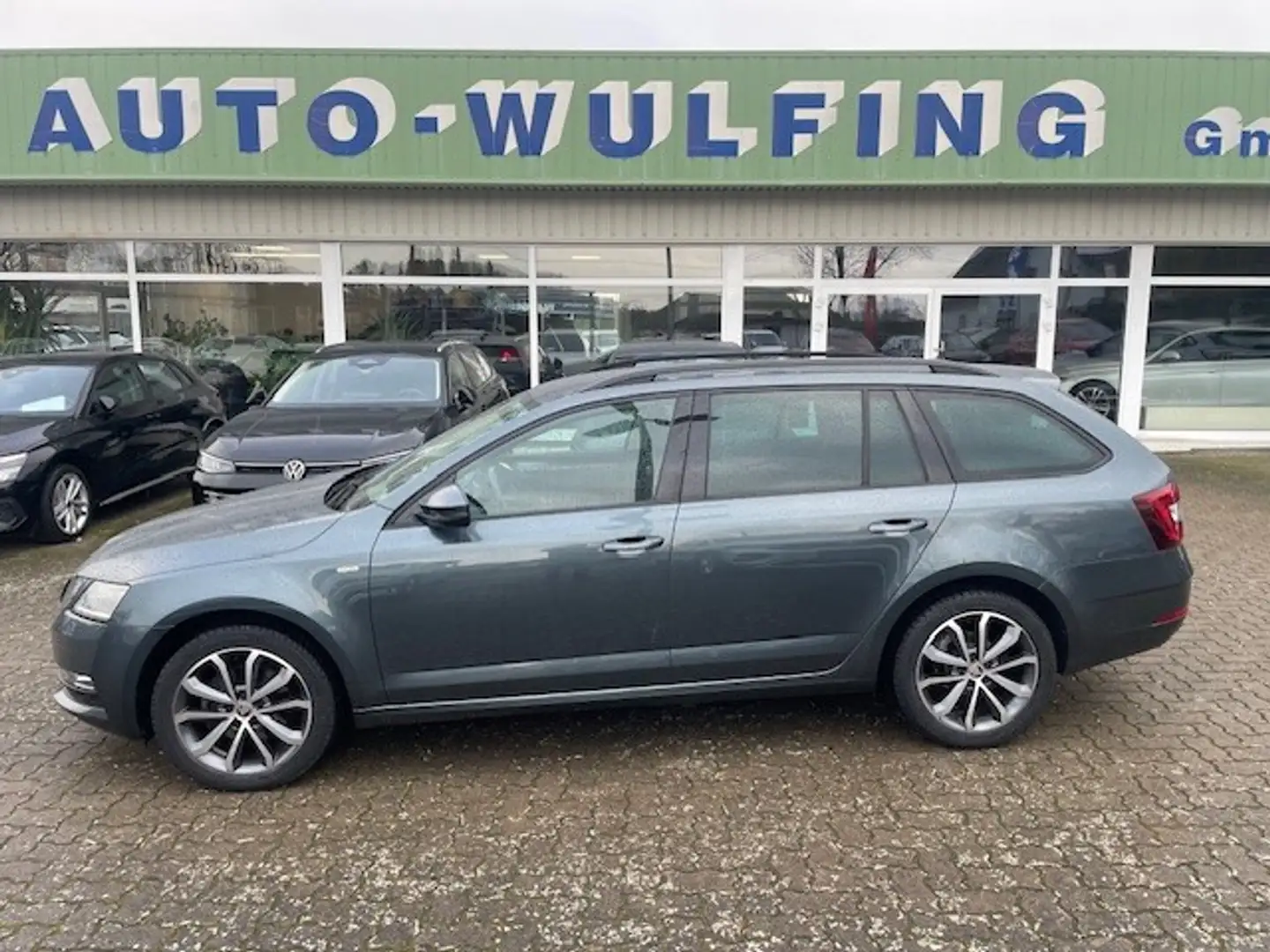 Skoda Octavia 1.5 TSI Kombi Soleil Navi RFK 6-Gang Grigio - 1