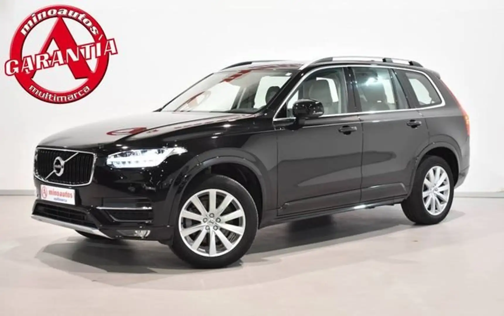 Volvo XC90 2.0 D5 AWD 235 CV GEARTRONIC MOMENTUM Negro - 1
