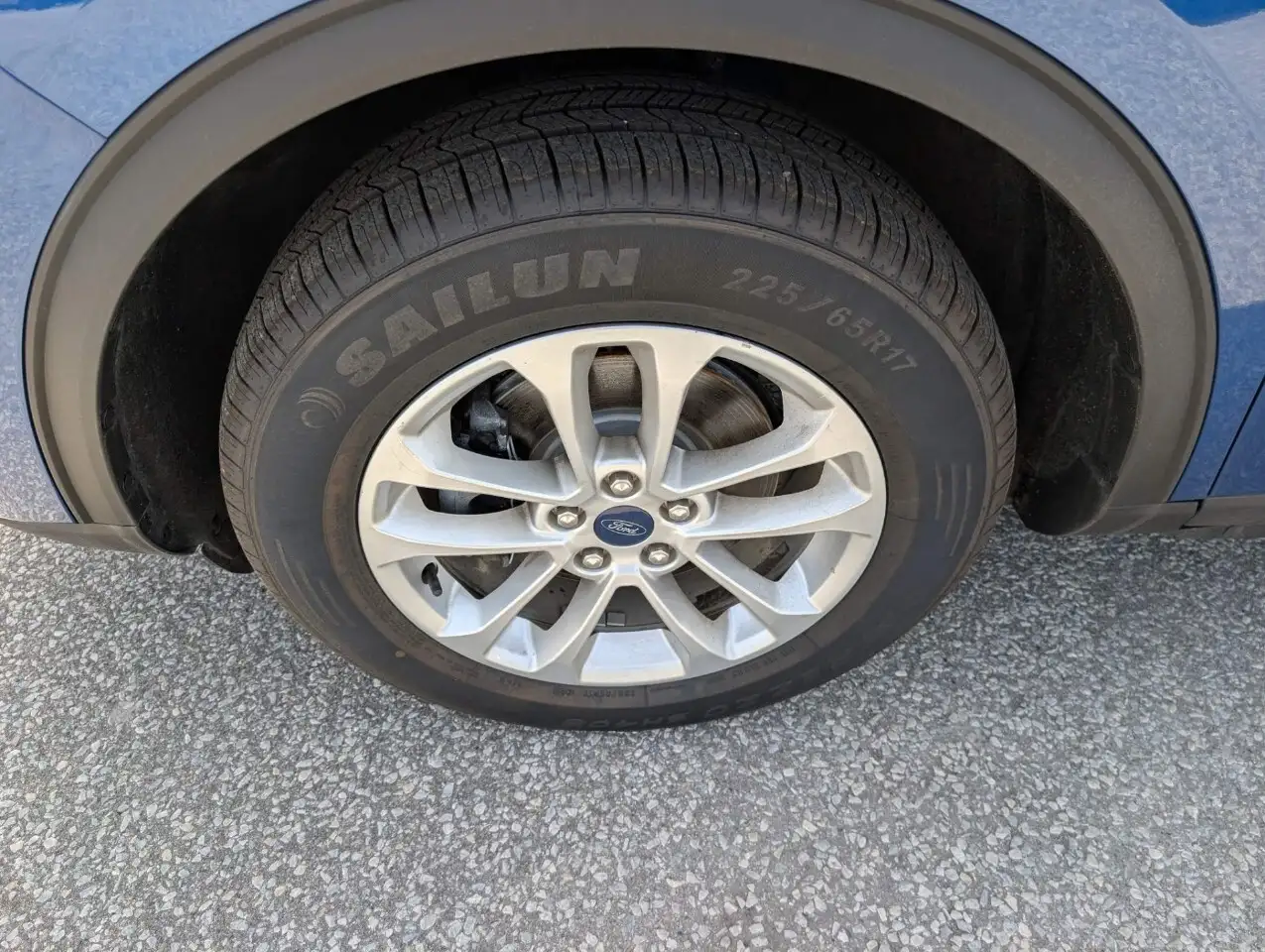 Ford Escape photo Ford Escape