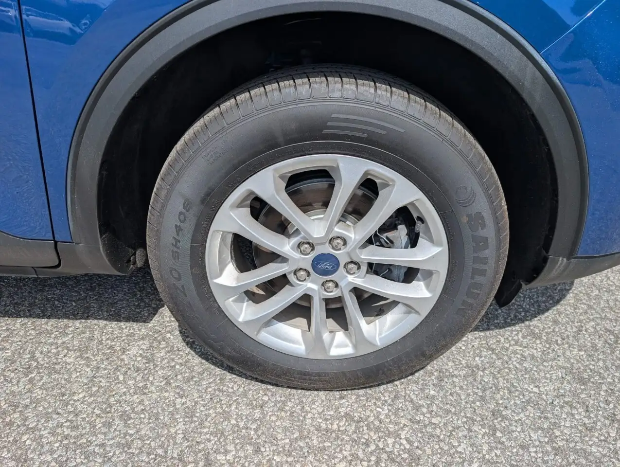 Ford Escape photo Ford Escape