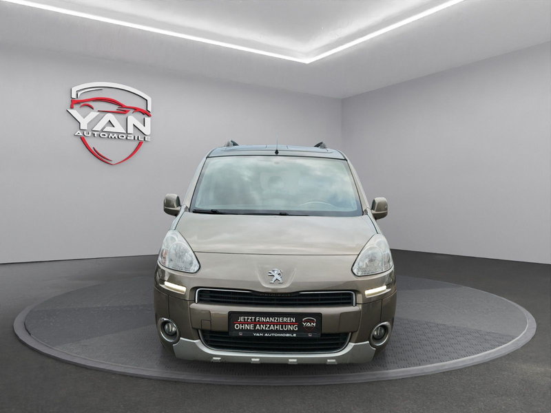 Peugeot Partner Style 1.6 HDI *Klima*Panorama*PDC — photo 2