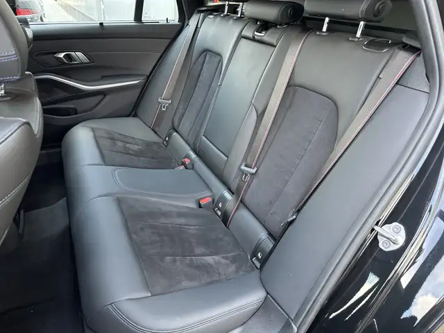 BMW M view 14
