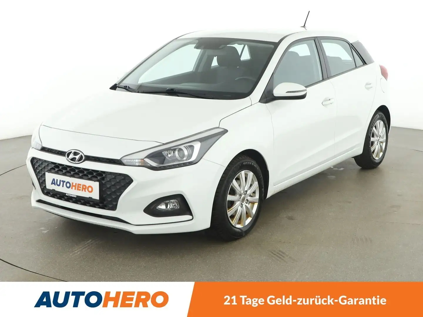 Hyundai i20 1.2 First Edition 2 Weiß - 1