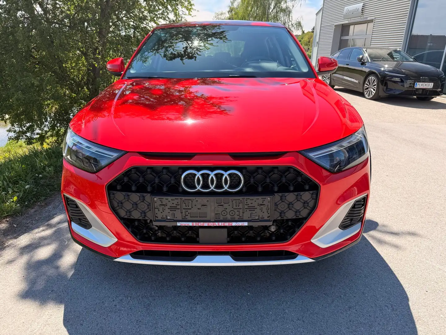 Audi A1 30 TFSI intense Rot - 2