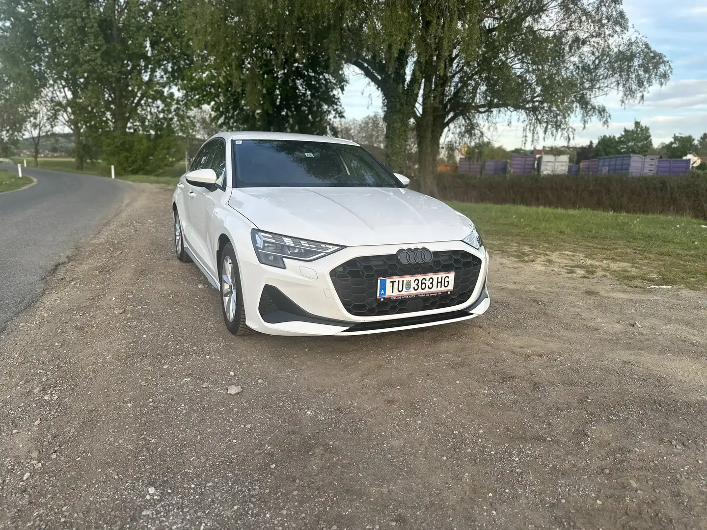 Audi A3 SB 30 TFSI S-tronic Weiß - 2