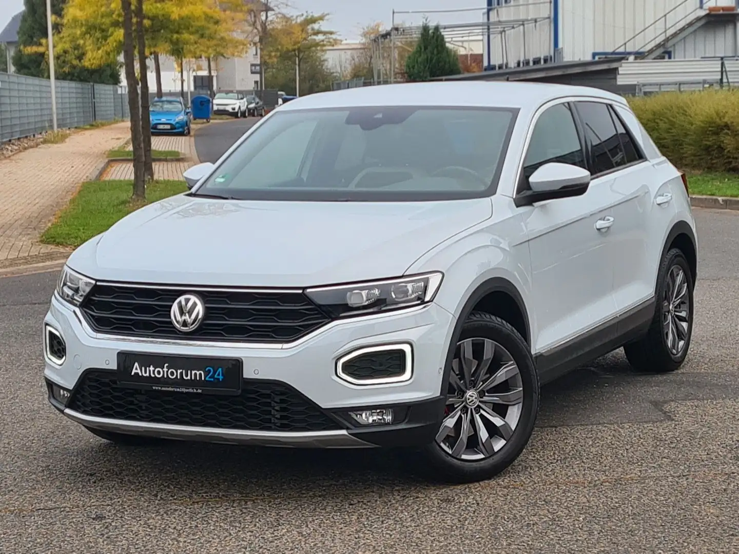 Volkswagen T-Roc Sport*1.Hand*Temp*Autom*Navi* Weiß - 1