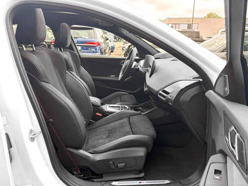 BMW 120 120 i Limousine 120 M Sport/Mild Hybride — photo 10
