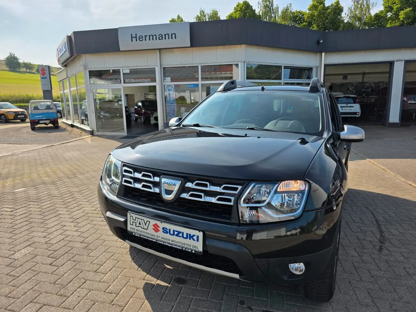 Dacia Duster dCi 110 4x4 Prestige Чёрный - 2