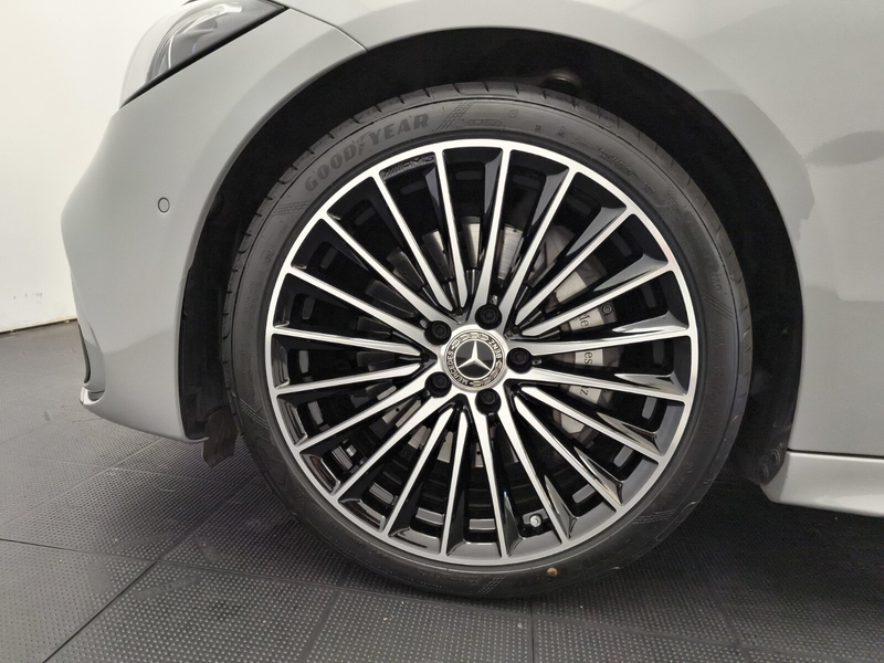 Mercedes-Benz C 200 C 200 AMG Distr 360Cam Night Burm3D WinterP 19" — photo 9