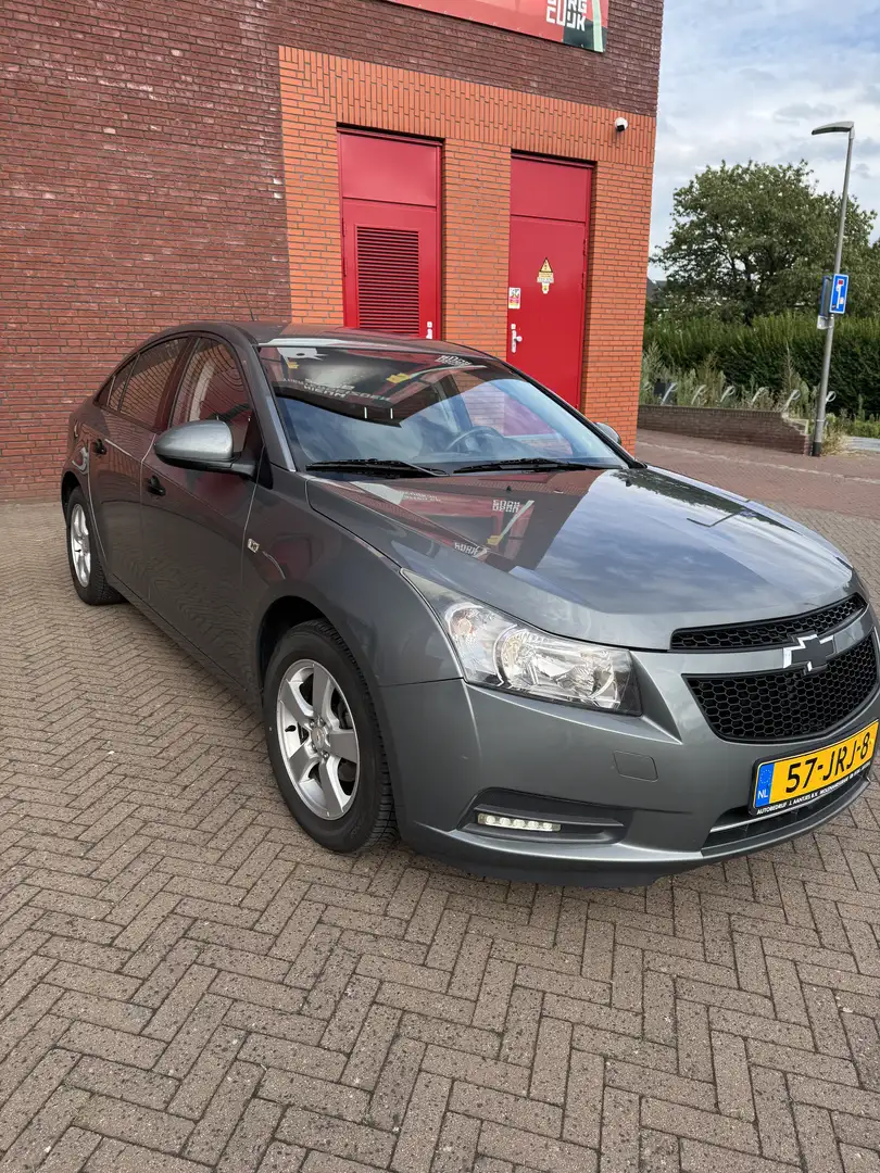 Chevrolet Cruze 1.6 LE Szürke - 2
