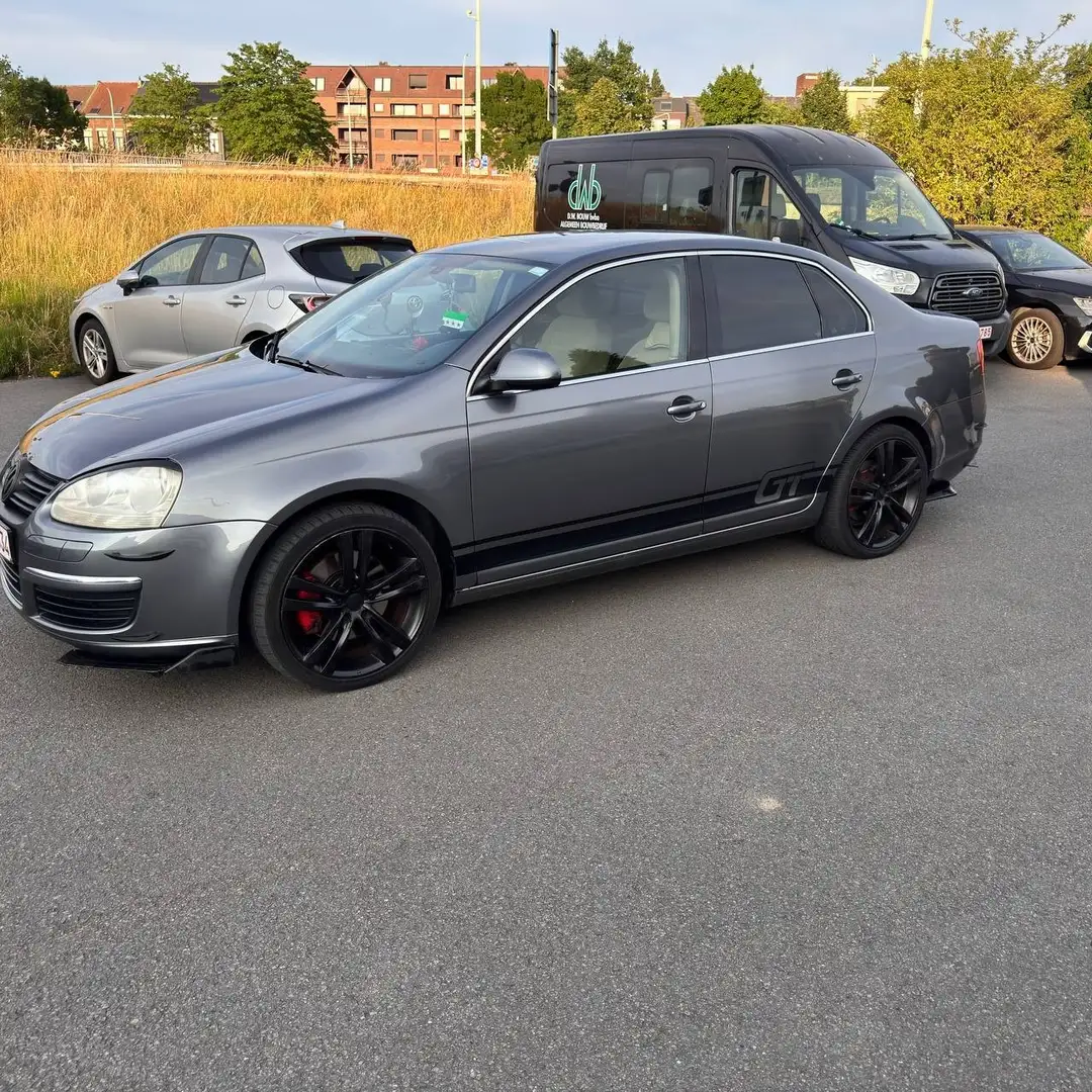 Volkswagen Jetta 1.4 TSI DSG Sportline - 1