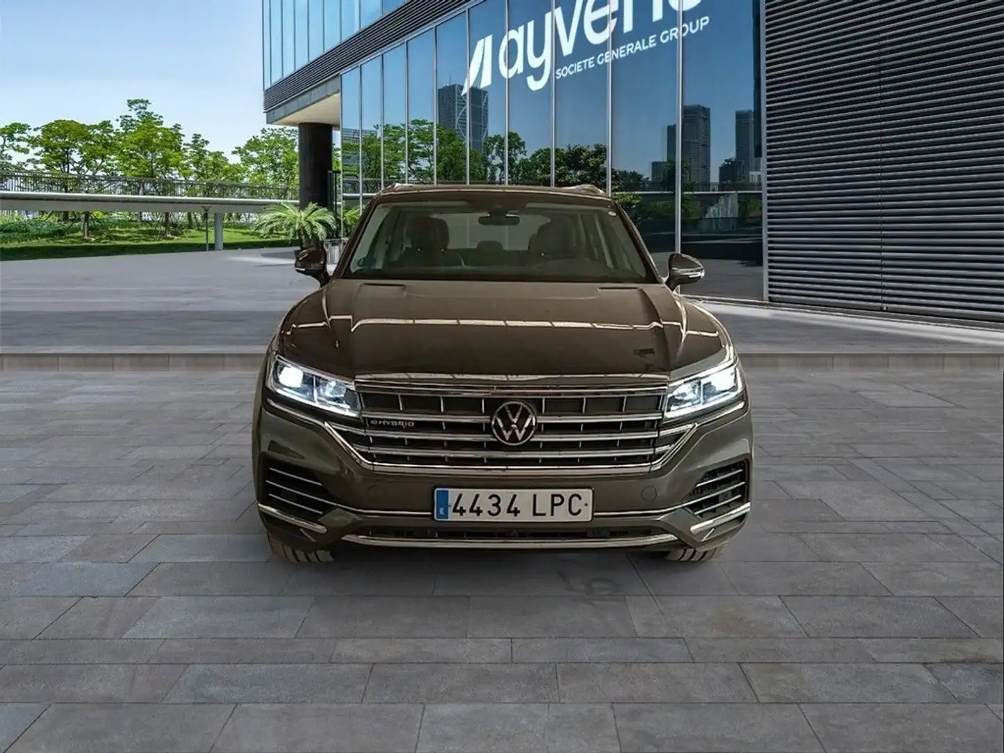 Volkswagen Touareg 3.0TSI V6 eHybrid Elegance 4Motion Tiptronic Gris - 2