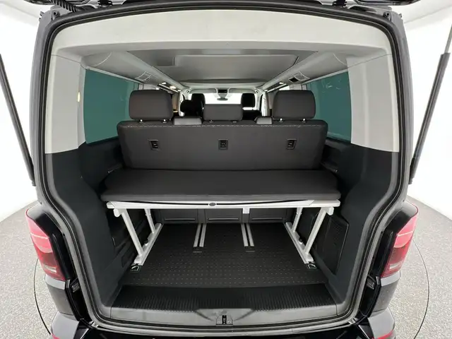 Volkswagen California view 17