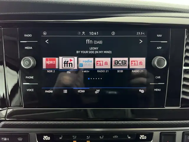Volkswagen California view 11