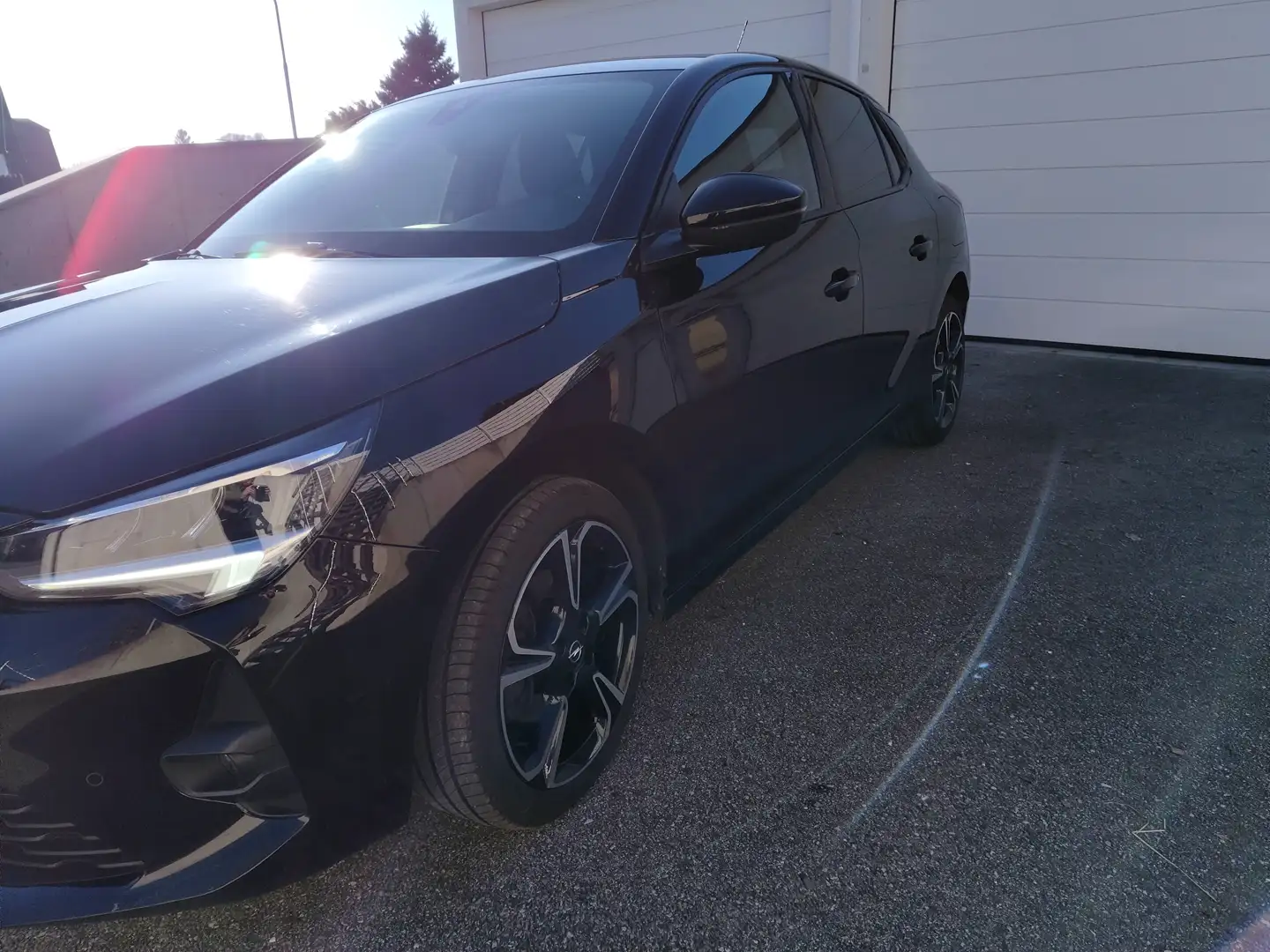 Opel Corsa Corsa 1,2 Direct Injection Turbo Euro 6.4 GS-Line GS-Line Schwarz - 2