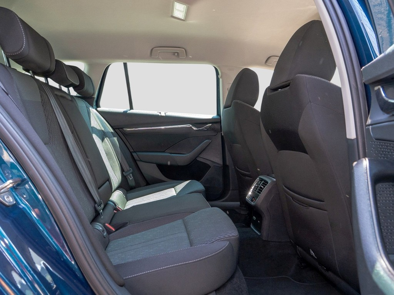 Skoda Octavia Combi 2.0 TDI DSG Style Navi/LED/SHZ — photo 9