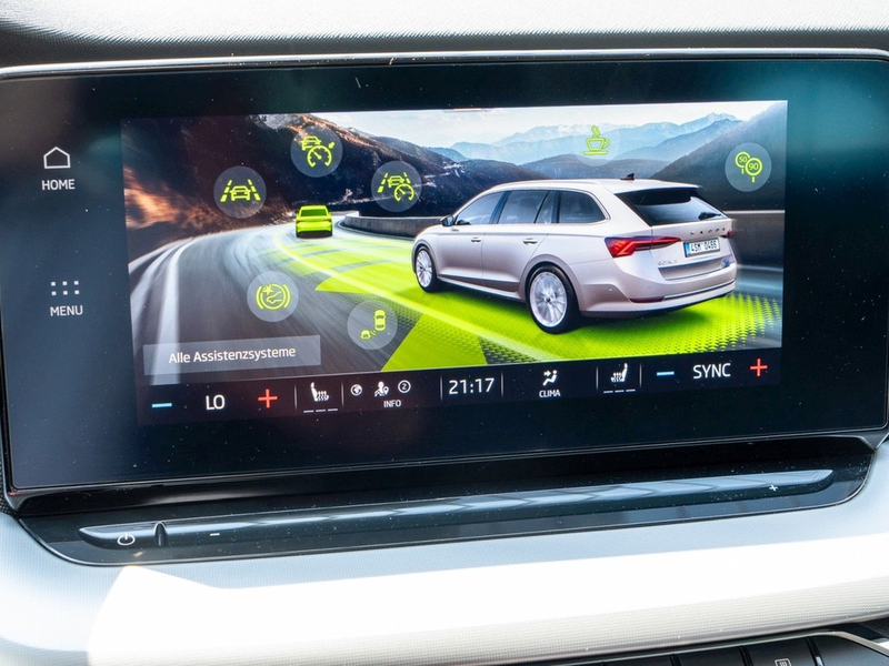 Skoda Octavia Combi 2.0 TDI DSG Style Navi/LED/SHZ — photo 13