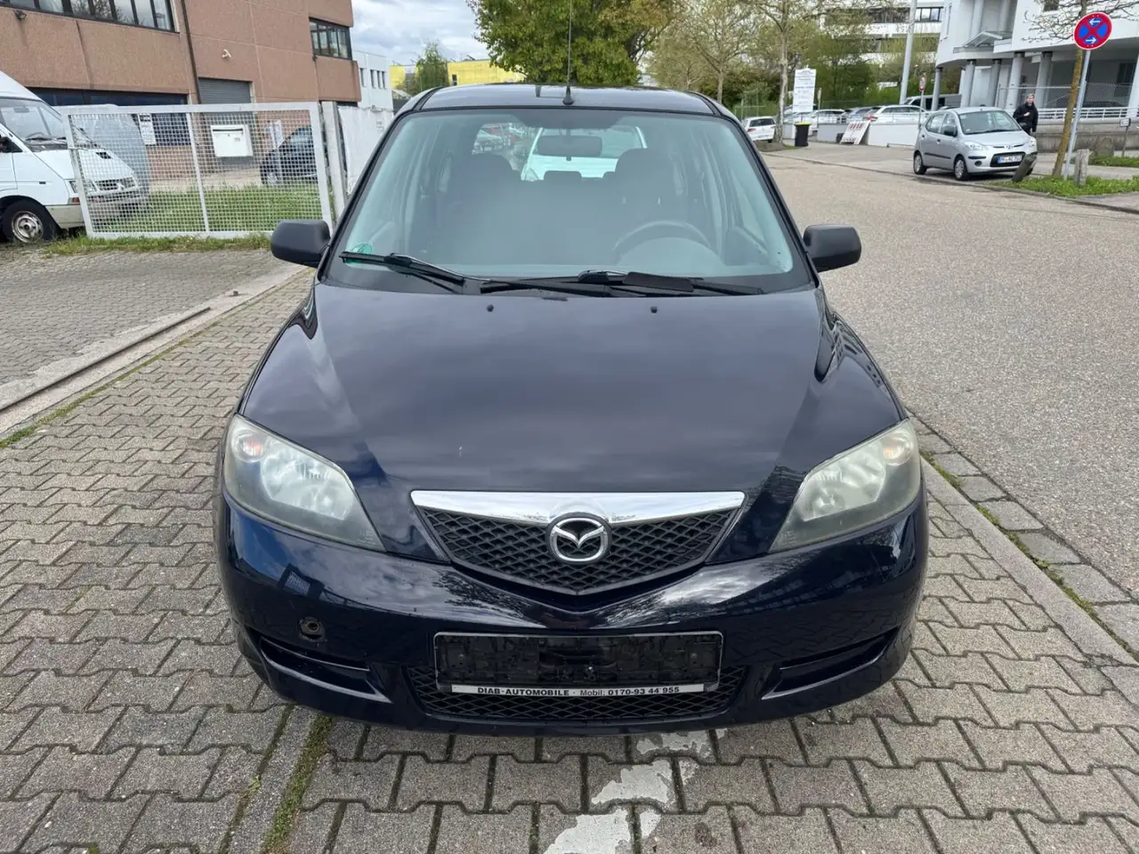 Mazda 2