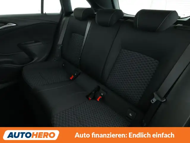 Opel Astra view 14
