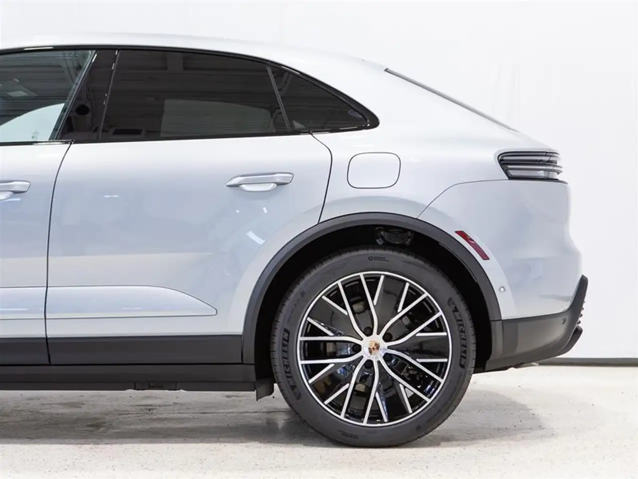 Porsche Macan снимка Porsche Macan