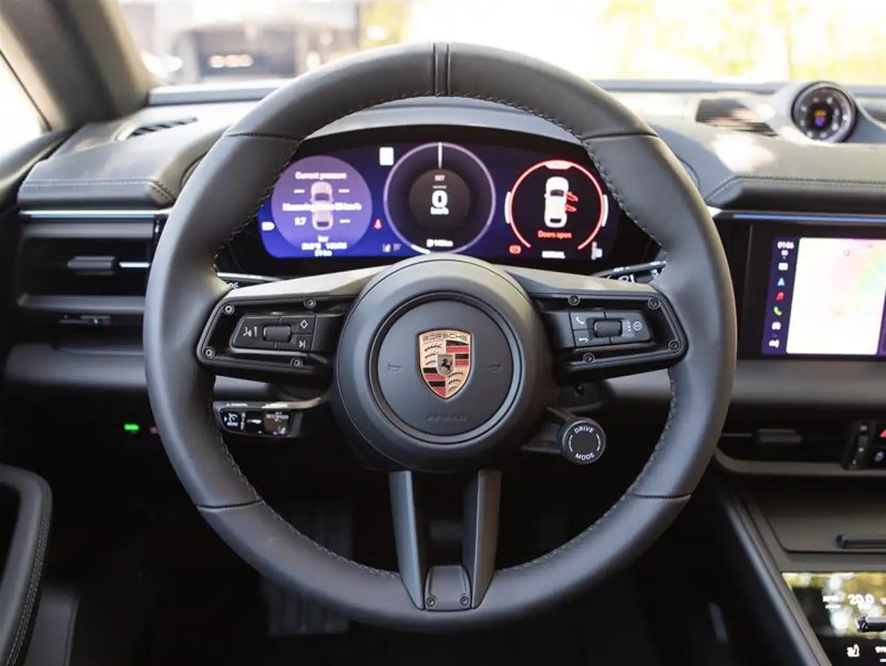 Porsche Macan снимка Porsche Macan