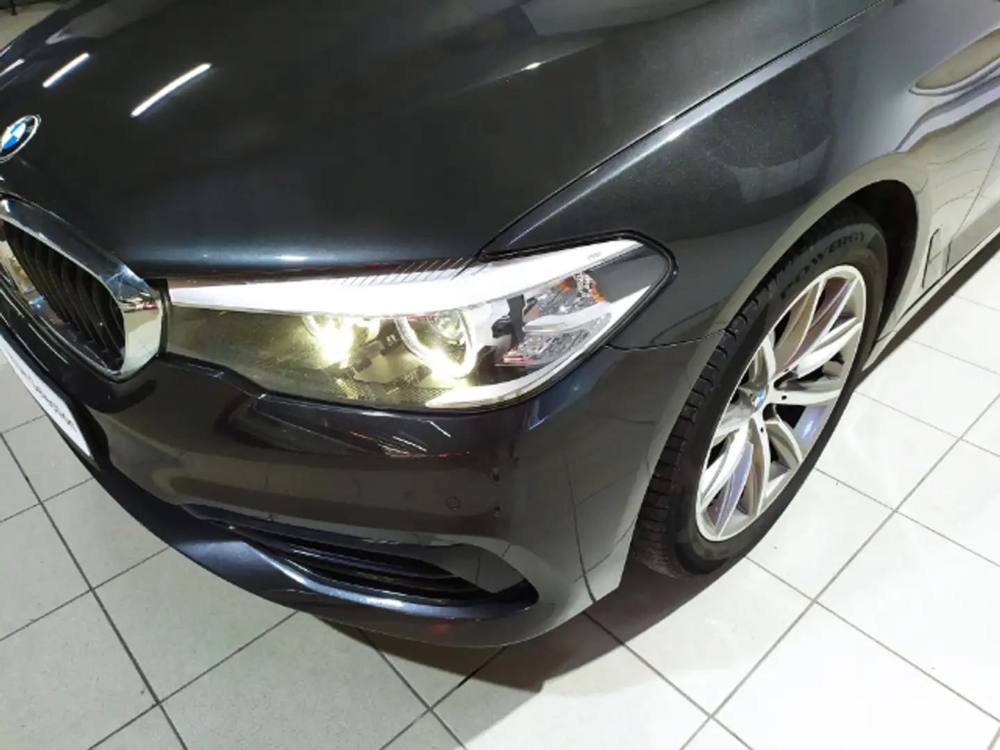BMW 530 530dA Touring Gris - 2