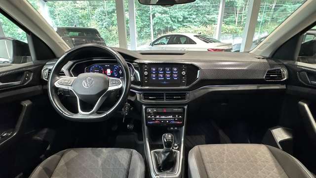 Volkswagen T-Cross — photo 9
