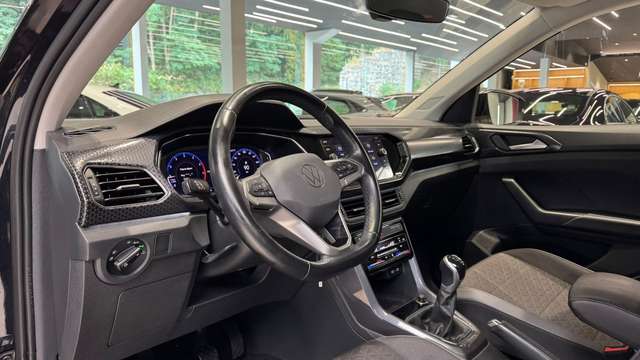 Volkswagen T-Cross — photo 11