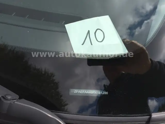 Fiat 500e view 17